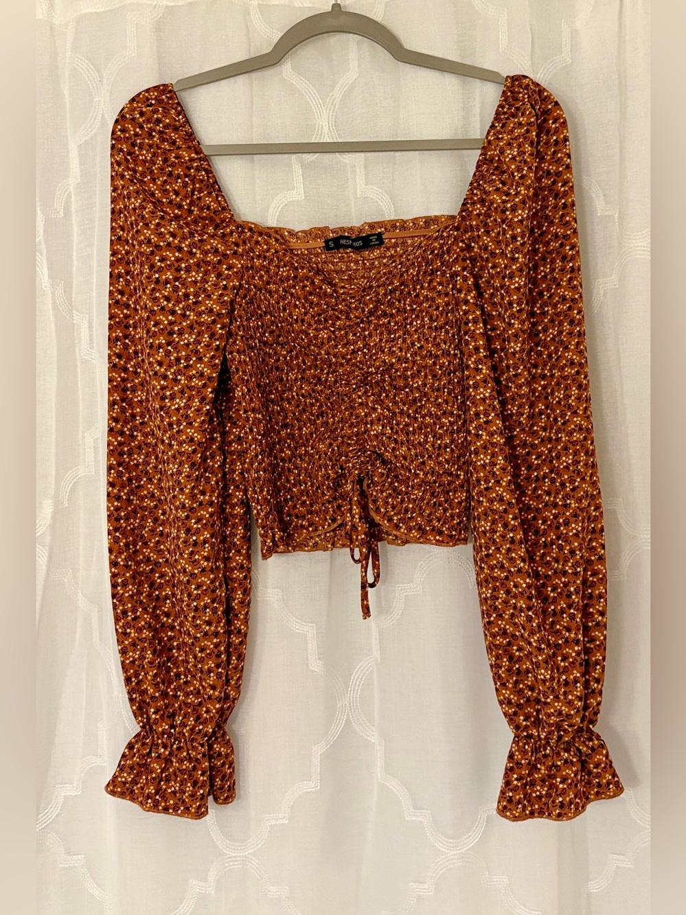 Hesperus Small Rust Floral Ruched Puff Sleeve Crop Top - Picture 2 of 9